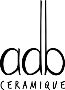 Logo adb Céramique, monogramme adb et mention Céramique, en noir